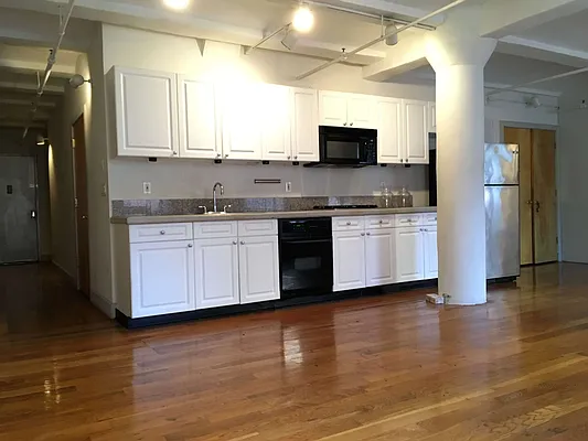 Rented by Cyberapts Management | media 30