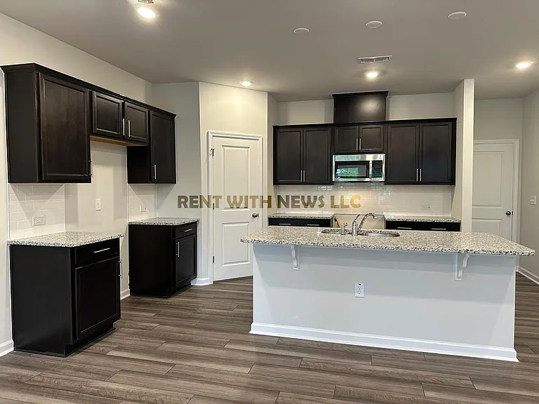 5124 Anamosa St — Photo 19