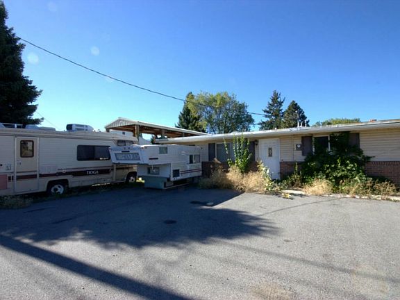 3rd image of 12 S Kentucky Ave