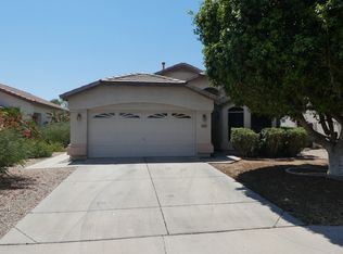 1084 S Riata St, Gilbert, AZ 85296