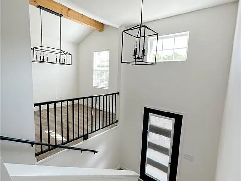 21793 Lomax Dr — Photo 1