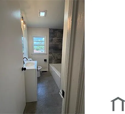 4614 Avenue I — Photo 7