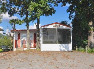 437 Mountain Thrush Dr, Townsend, TN 37882