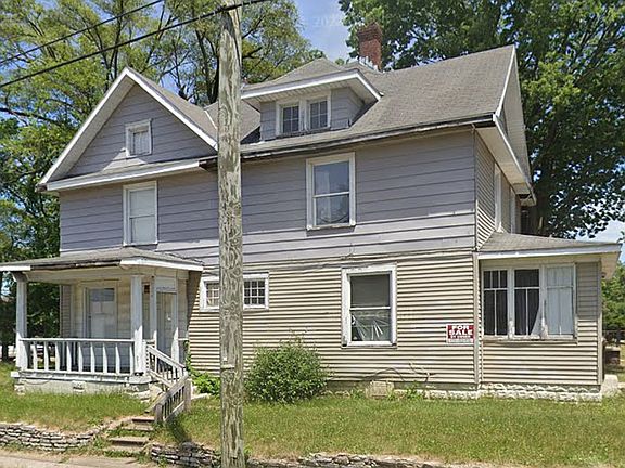 5th image of 1322 Fellows St