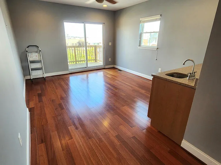 764 E Fort Ave — Photo 30