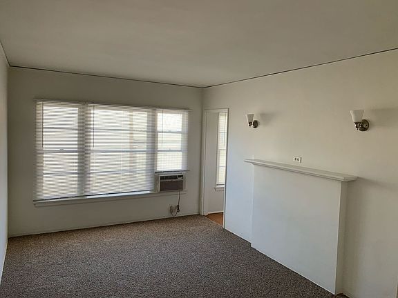4th image of 116 S Jackson St APT J