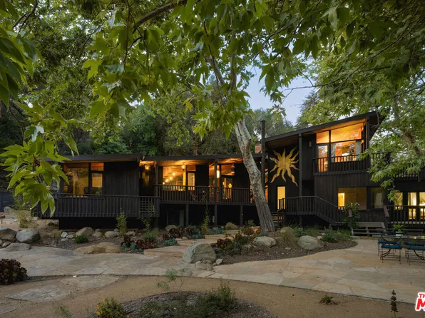 930 Andante Rd, Santa Barbara, CA 93105
