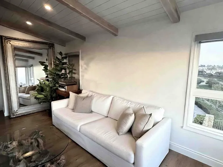 Luxury living room~bright, open and airy.