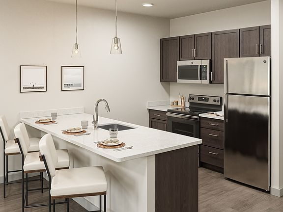 2nd image of 4025 Westdale Pkwy SW #1302e557b