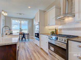 9436 Ringle Crk, Star, ID 83669