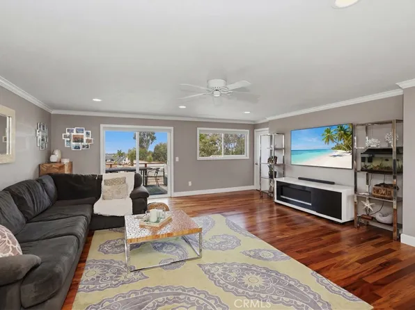 2845 Cazadero Dr, Carlsbad, CA 92009