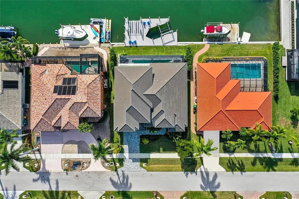 5 bed, 4.0 bath, 3693 sqft, $31,865 — Photo 3