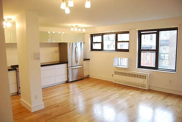 Rented by Bohemia Realty Group | media 4