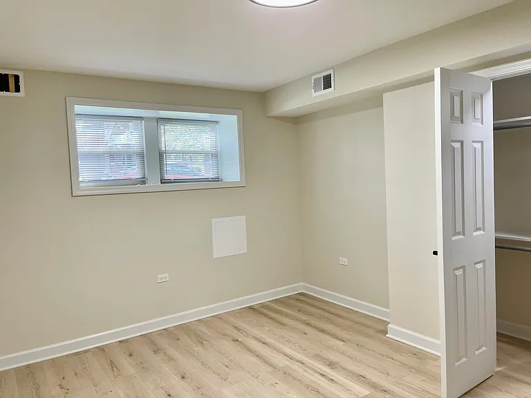 4845 N Kostner Ave #B — Photo 19
