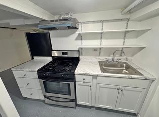 1523 W 18th St #BASEMENT, Chicago, IL 60608