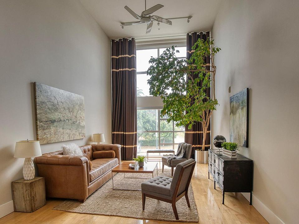 1st image of 428 8th St APT 101