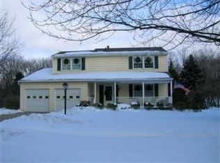 860 Ridgeview Dr, Medina, OH 44256