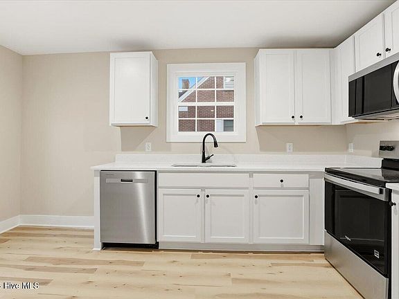 5th image of 404 W James Street