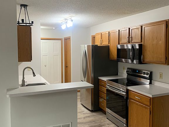 New SS appliances in kitchen