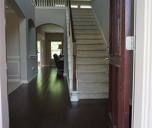 4th image of 4112 Livorno Ln