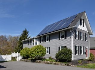 22 Grove St, Hopkinton, MA 01748