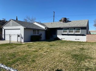 1739 E Avenue Q12, Palmdale, CA 93550