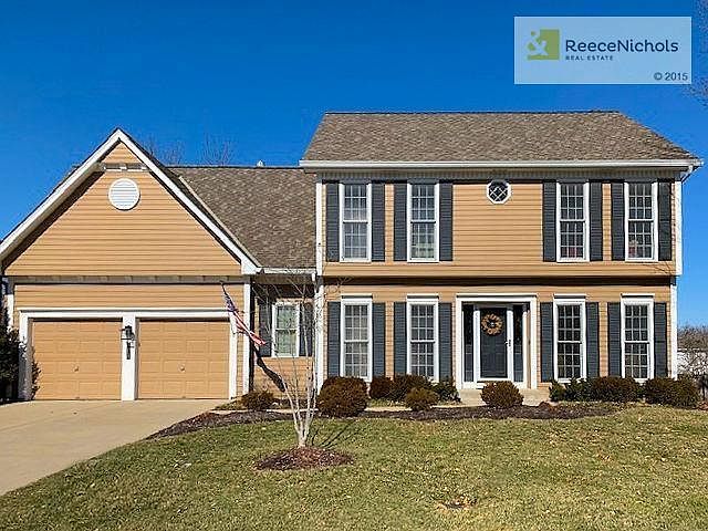 WONDERFUL CURB APPEAL!