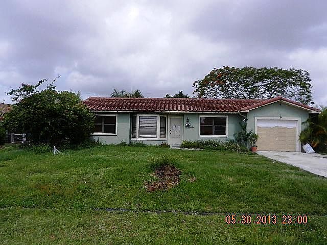 1st image of 1380 SE Ladner Street
