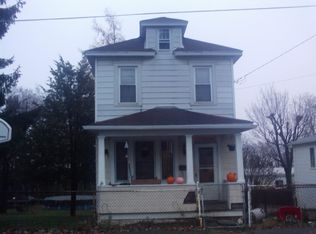 51 Bridge St, McAdoo, PA 18237