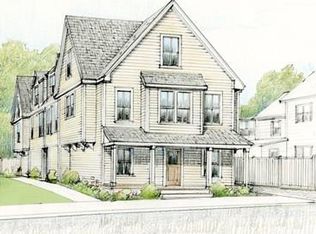33 8th Ave, Haverhill, MA 01830