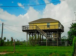 1908 Front Ave, Pt Bolivar, TX 77650