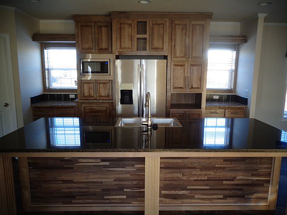 3rd image of 11198 Dogwood Ct