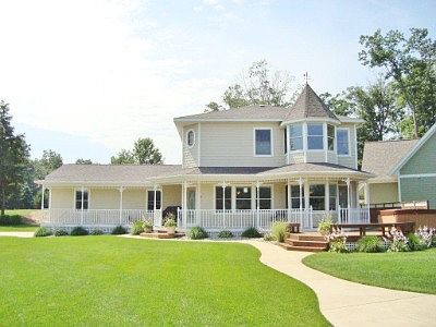 1st image of 7227 Lakeshore Dr