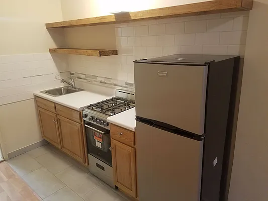 Rented by Esra Realty | media 3