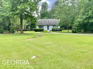 209 Saxon Woods Dr, Athens, GA 30607
