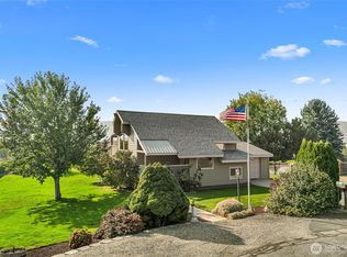 2938 Airway St SE, East Wenatchee, WA 98802