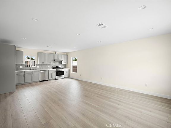 2nd image of 2657 N Brighton St