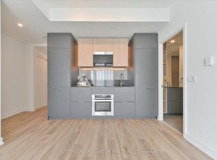 1 Fairview Rd E #1913, Mississauga, ON L5A 4C6