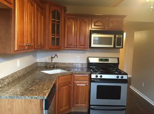 404 College Drive #FL 2ND, Edison, NJ 08817