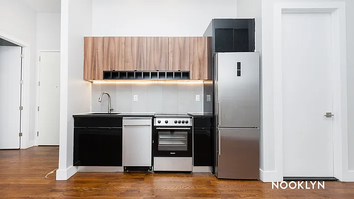 Rented by Nooklyn NYC LLC | media 27