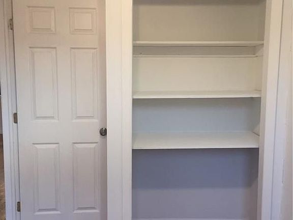 4th image of 257 Columbia St #1