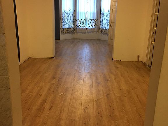2nd image of 2703 W Francis Pl #1