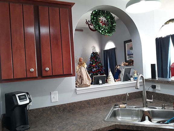 4th image of 103 Elway Ct