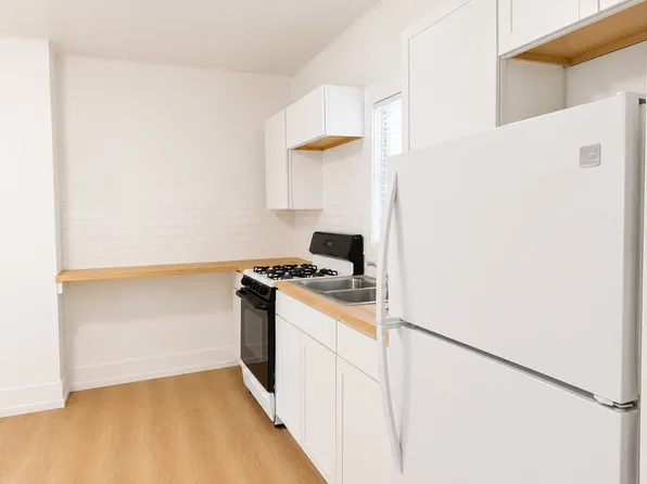 122 N 22nd St #1, Billings, MT 59101