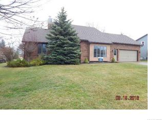 38 Pine Ct N, Buffalo, NY 14224