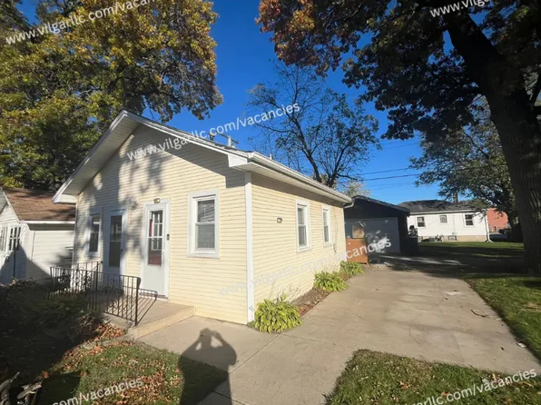 133-135 N Lindberg Ave, Griffith, IN 46319