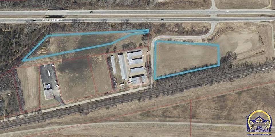 2nd image of 0 NE Kaw Valley Rd