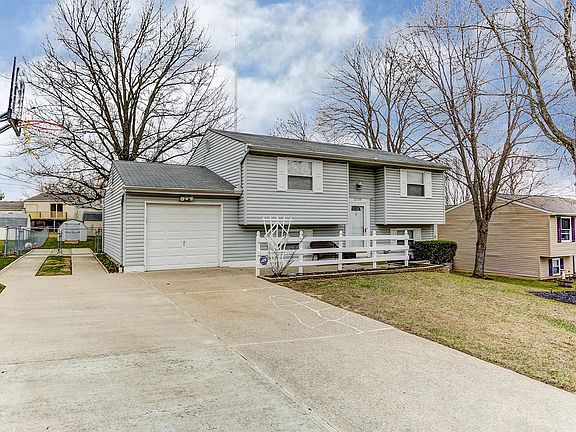 2nd image of 12139 Birchhill Dr