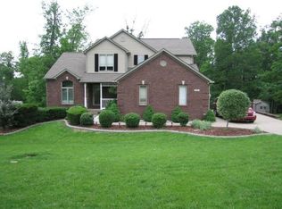 919 Mill Brook Cir, Shepherdsville, KY 40165