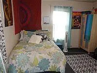 221 N Ashley St — Photo 4